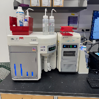 Invitrogen Attune NxT Acoustic Focusing Cytometer image 0